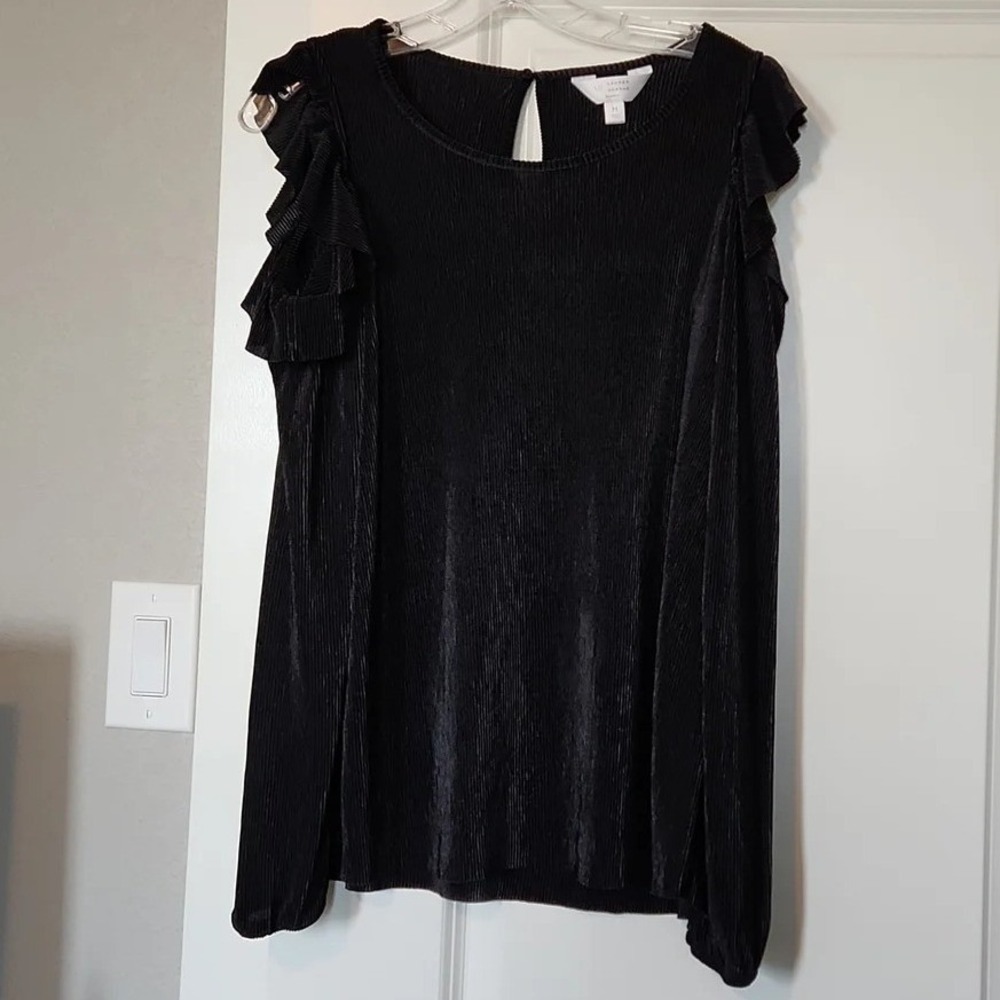 Lauren Conrad Runway Black Ribbed Cold Shoulder Ruffle Top Women's‎ Size Medium